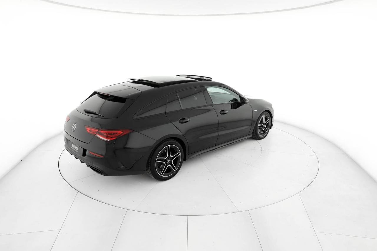 CLA Shooting Brake 200 d Night edition auto - Certified