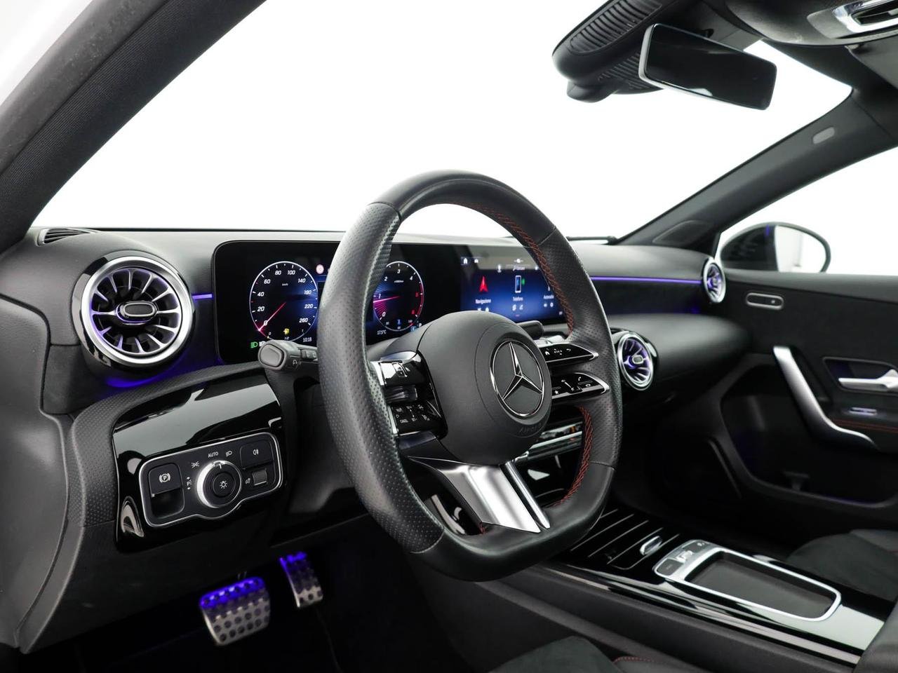 A 180 d AMG Line Premium auto - Certified