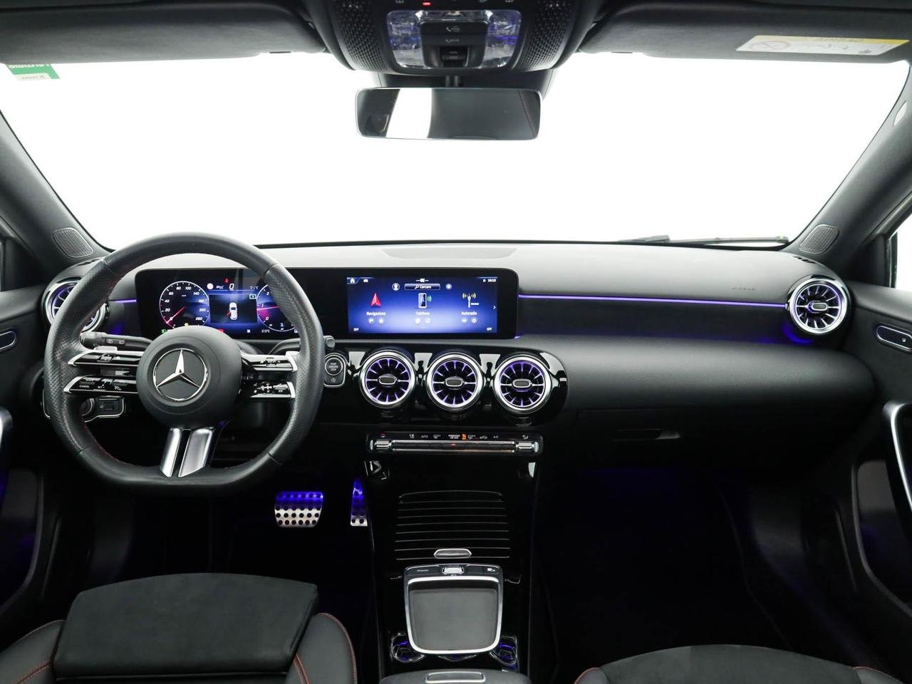 A 180 d AMG Line Premium auto - Certified