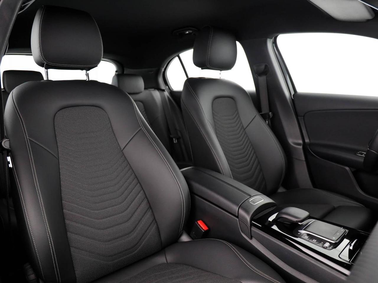 A 250 e phev (eq-power) Business auto - Certified