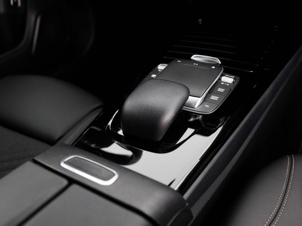 A 250 e phev (eq-power) Business auto - Certified