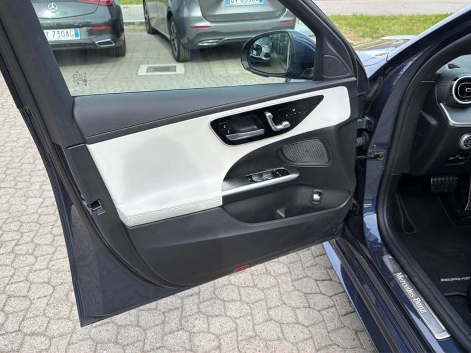 C SW 220 d mhev AMG Line Advanced Plus 4matic 197c - Certified