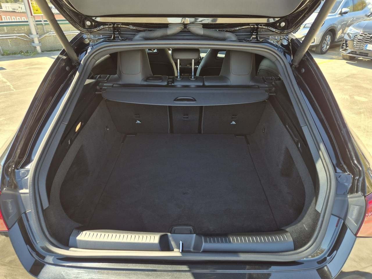 CLA Shooting Brake 200 d AMG Line Premium auto - Certified