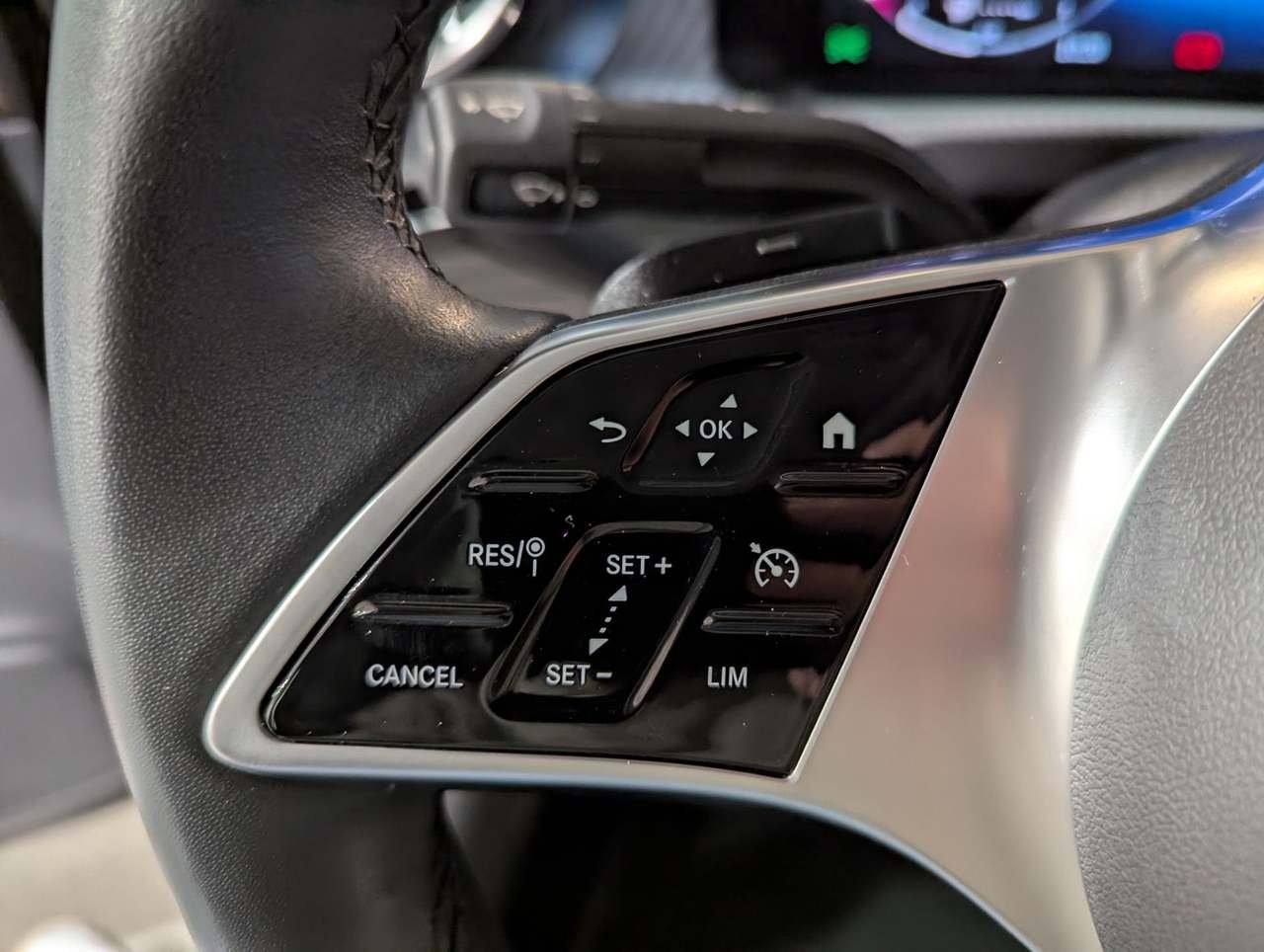 A 180 d Progressive Advanced Plus auto - Certified