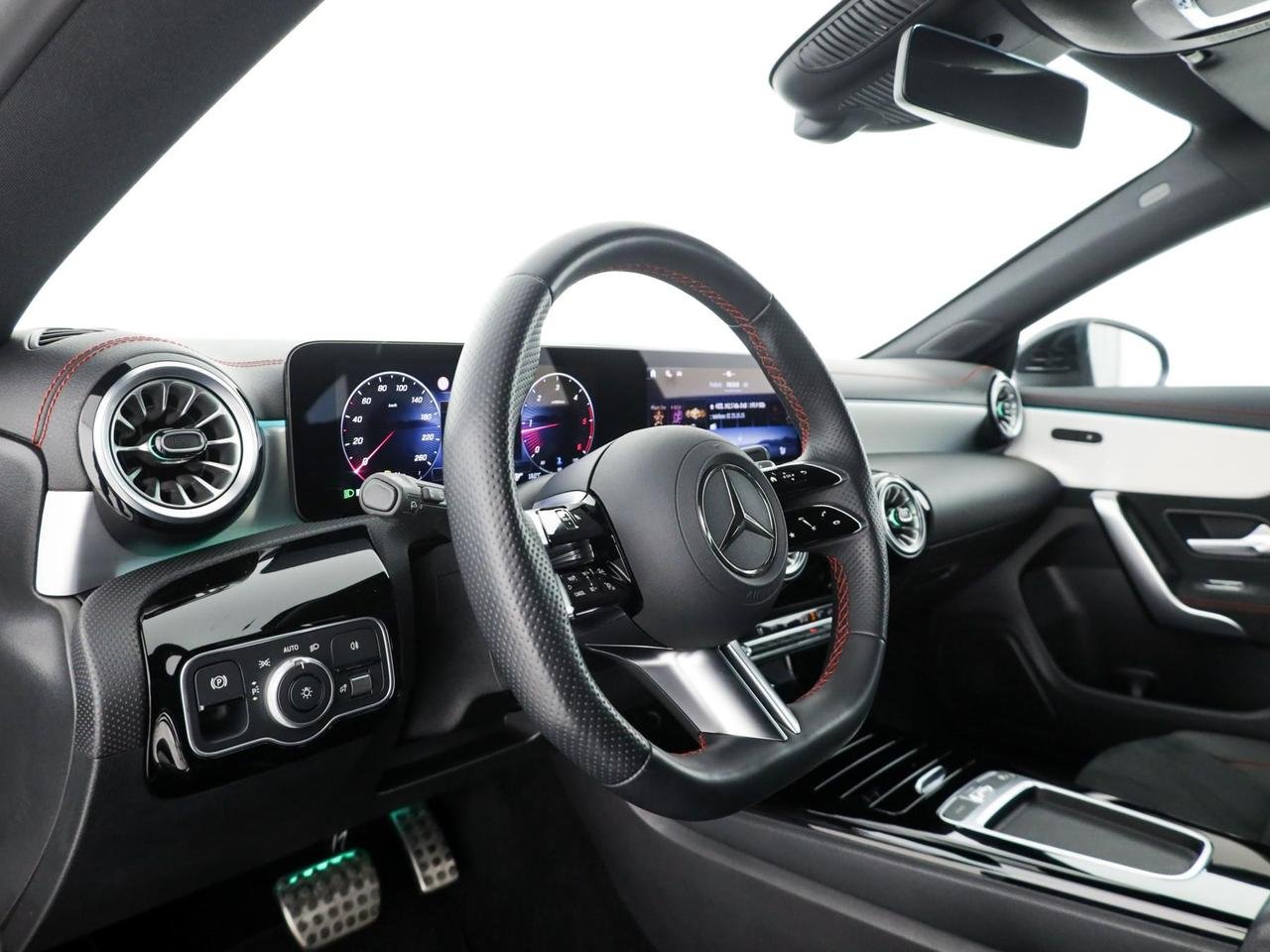 CLA Shooting Brake 200 d AMG Line Advanced Plus au - Certified