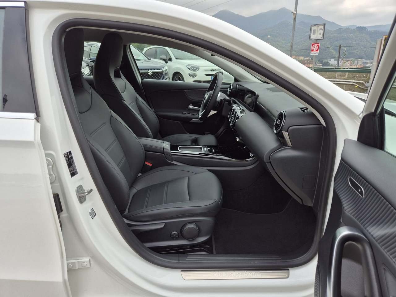 A 200 d Progressive Advanced auto - Certified