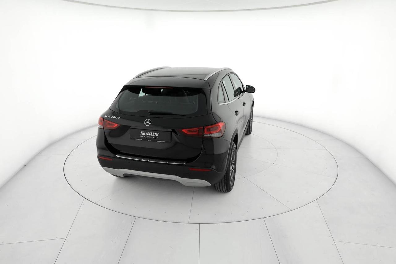 GLA 200 d Business auto - Certified