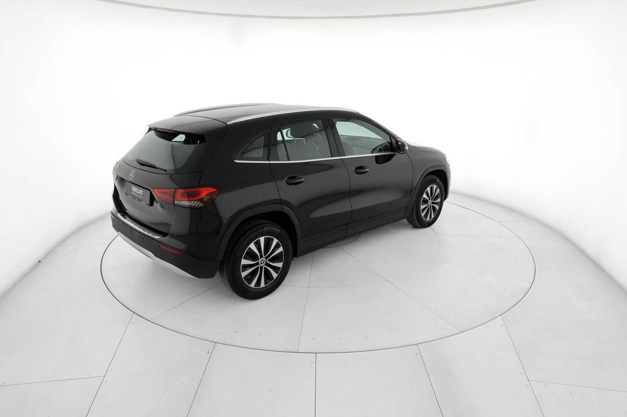 GLA 200 d Business auto - Certified