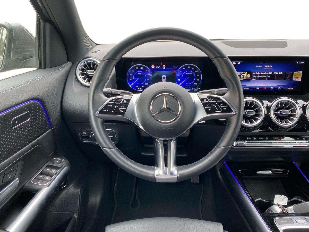 EQA 300 Progressive Advanced 4matic - Certified