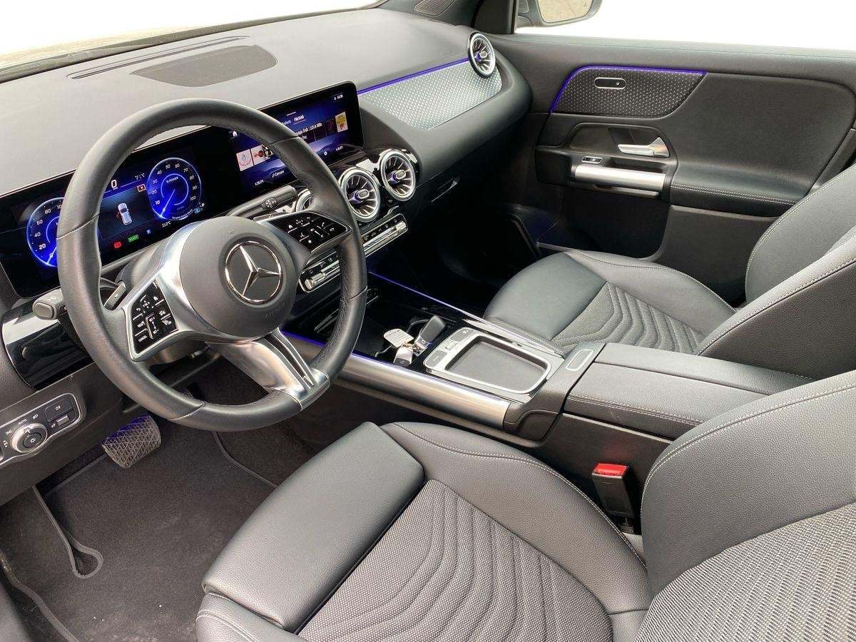 EQA 300 Progressive Advanced 4matic - Certified