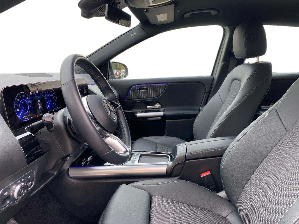 EQA 300 Progressive Advanced 4matic - Certified