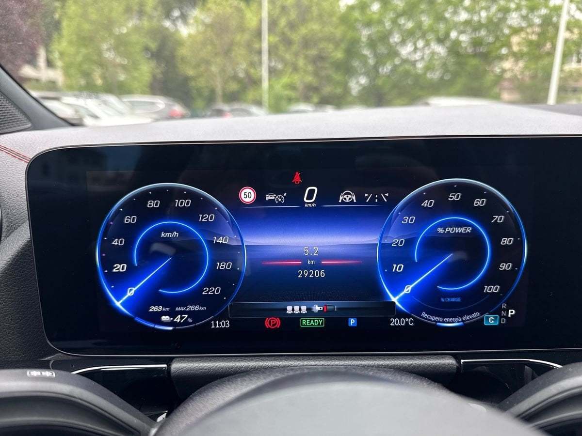 EQA 250+ AMG Line Advanced - Certified