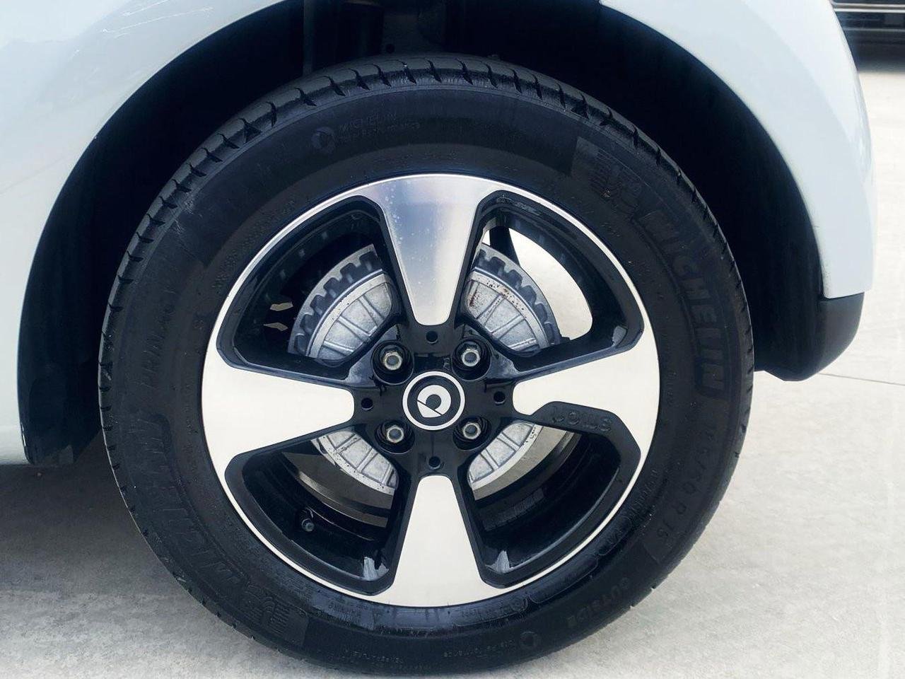 Forfour eq Passion 22kW - Certified