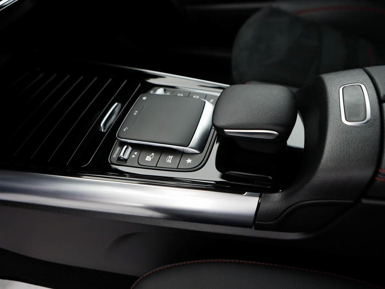 GLA 180 d Premium auto - Certified