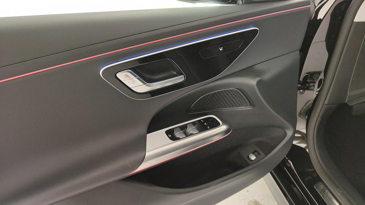 E SW 200 d Advanced auto - Certified