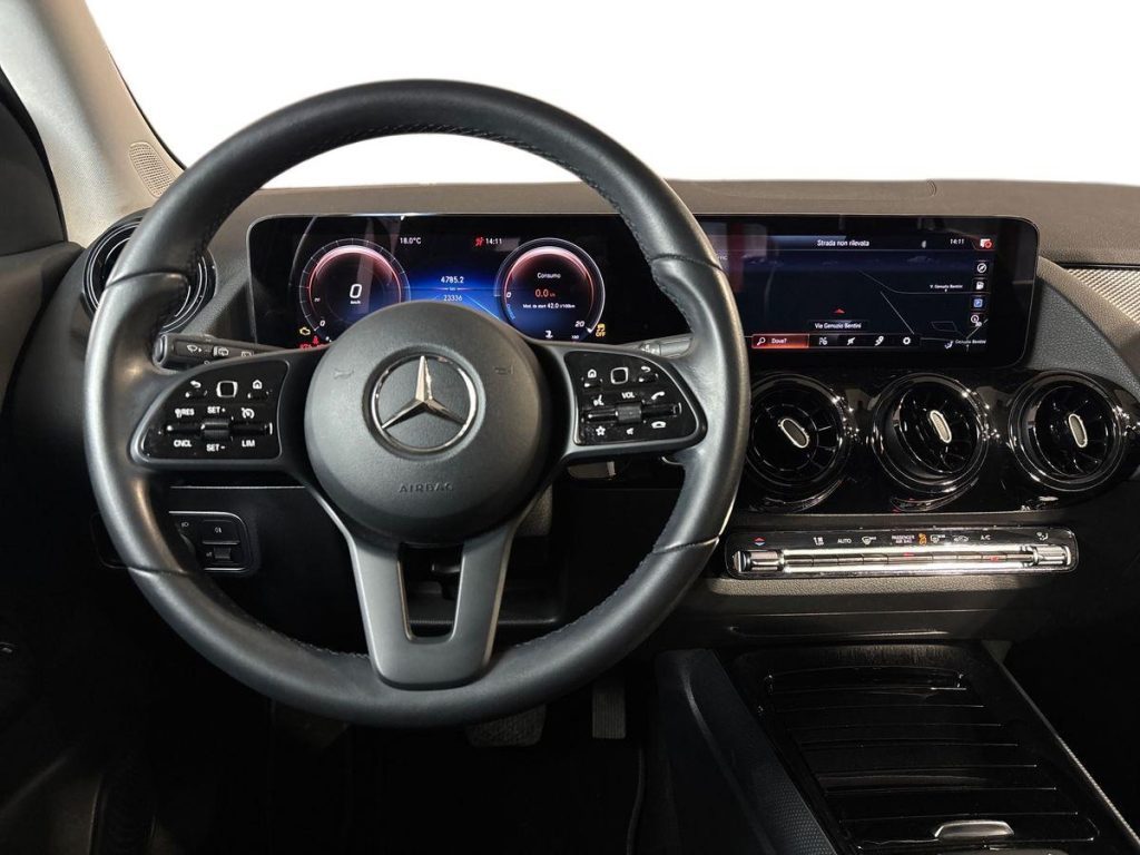 GLA 180 d Business Extra auto - Certified