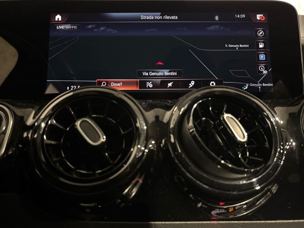 GLA 180 d Business Extra auto - Certified