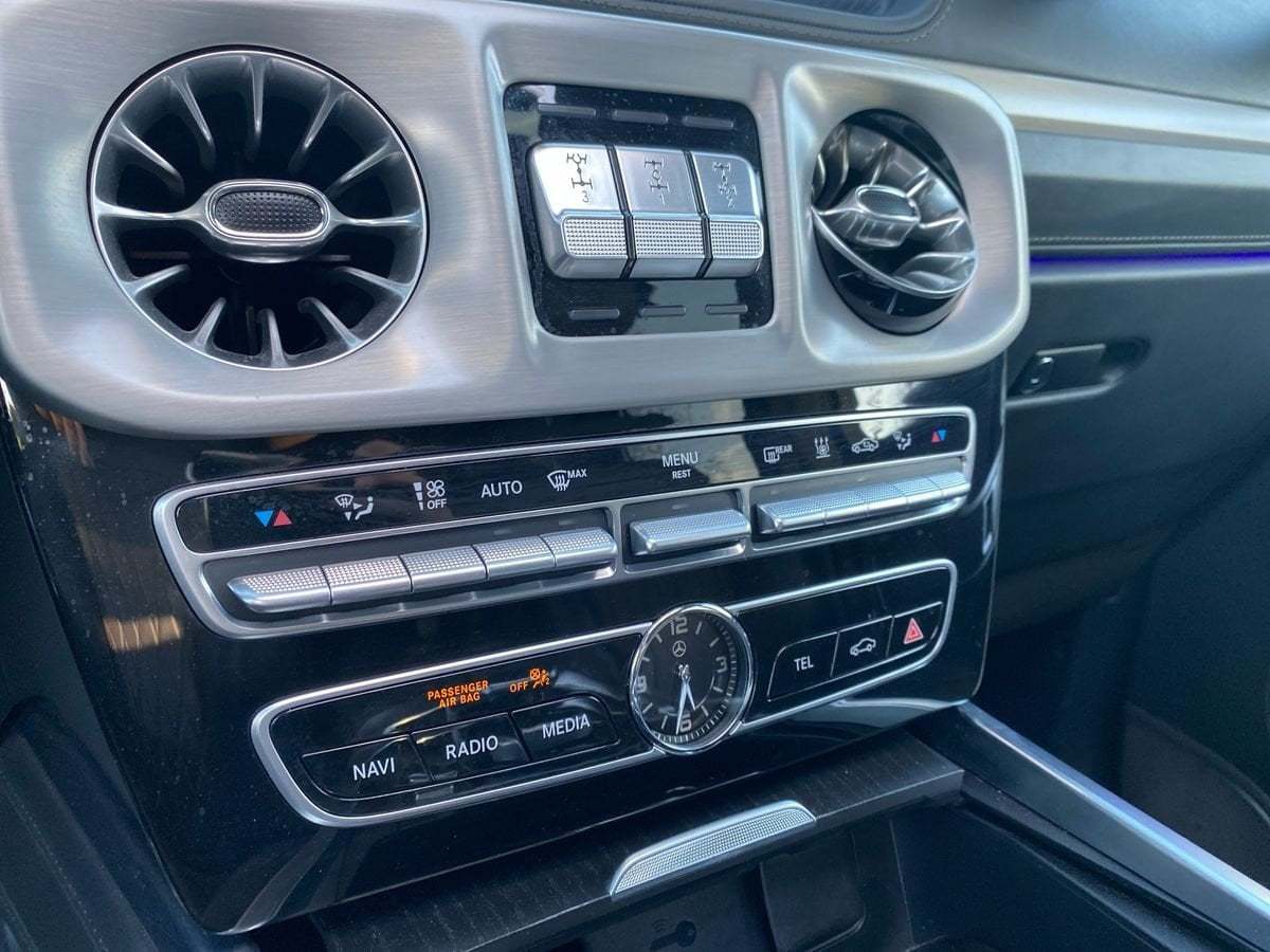 G 500 AMG Line Final Edition Green 422cv auto - Certified