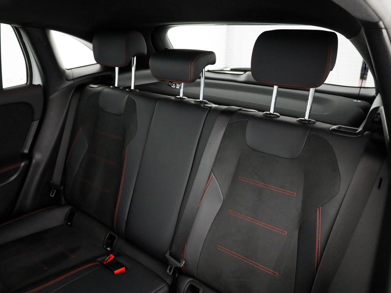 GLA AMG 35 AMG Line Premium Plus 4matic auto - Certified