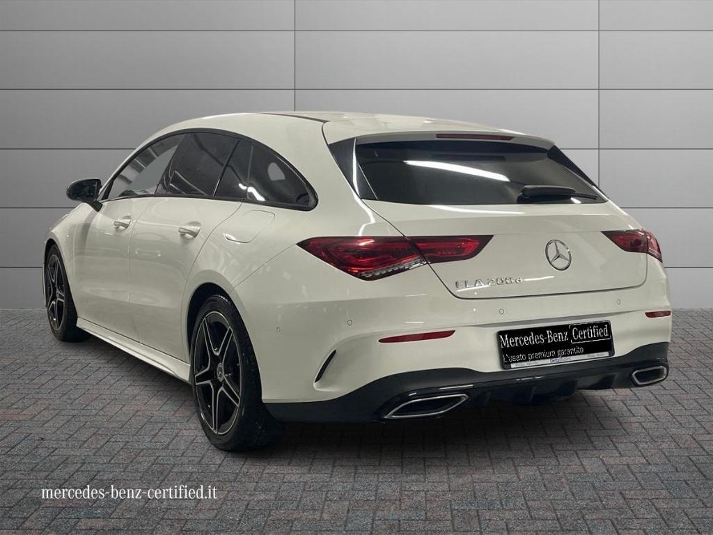 CLA Shooting Brake 200 d Premium auto - Certified