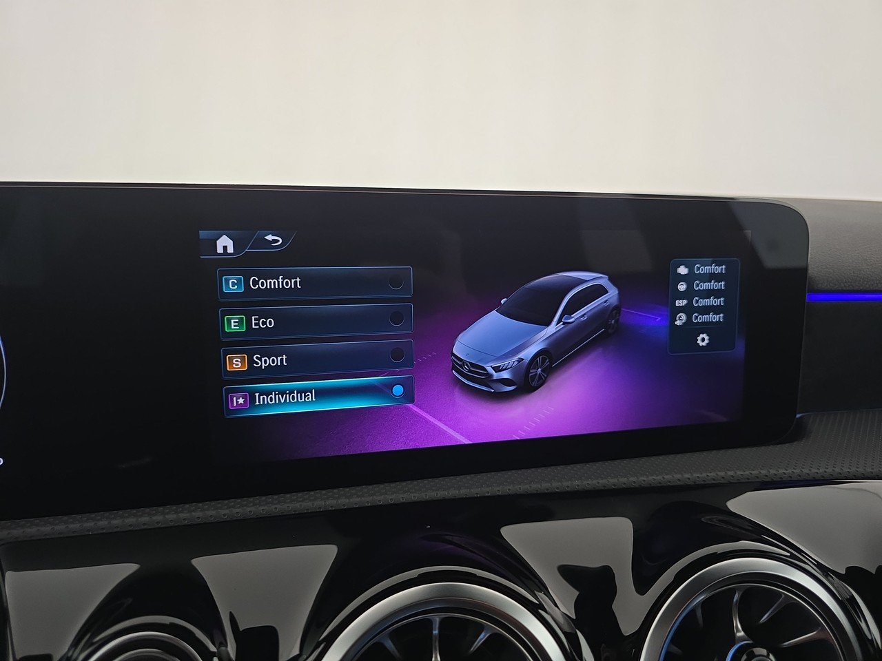A 200 d AMG Line Advanced Plus auto - Certified