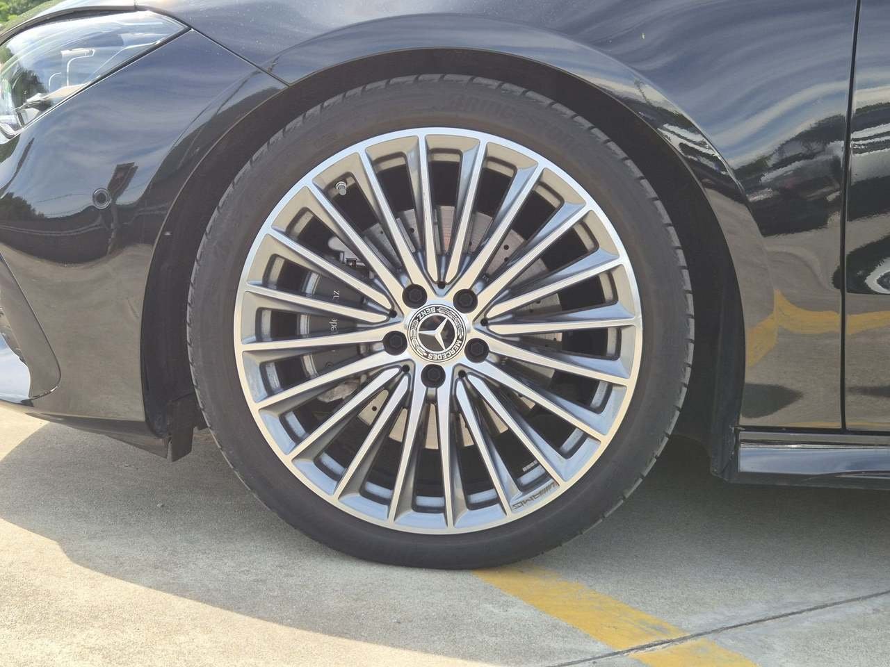 CLA Shooting Brake 200 d AMG Line Advanced Plus au - Certified