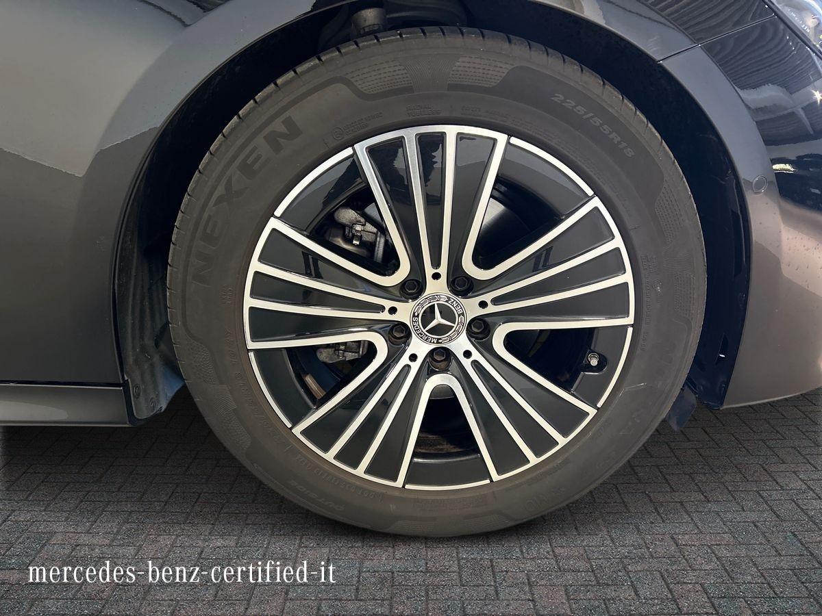 E SW 200 d Advanced auto - Certified