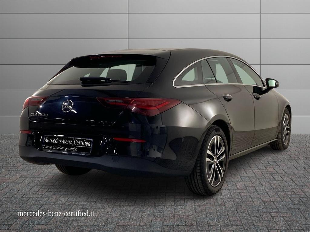 CLA Shooting Brake 180 d Advanced auto - Certified
