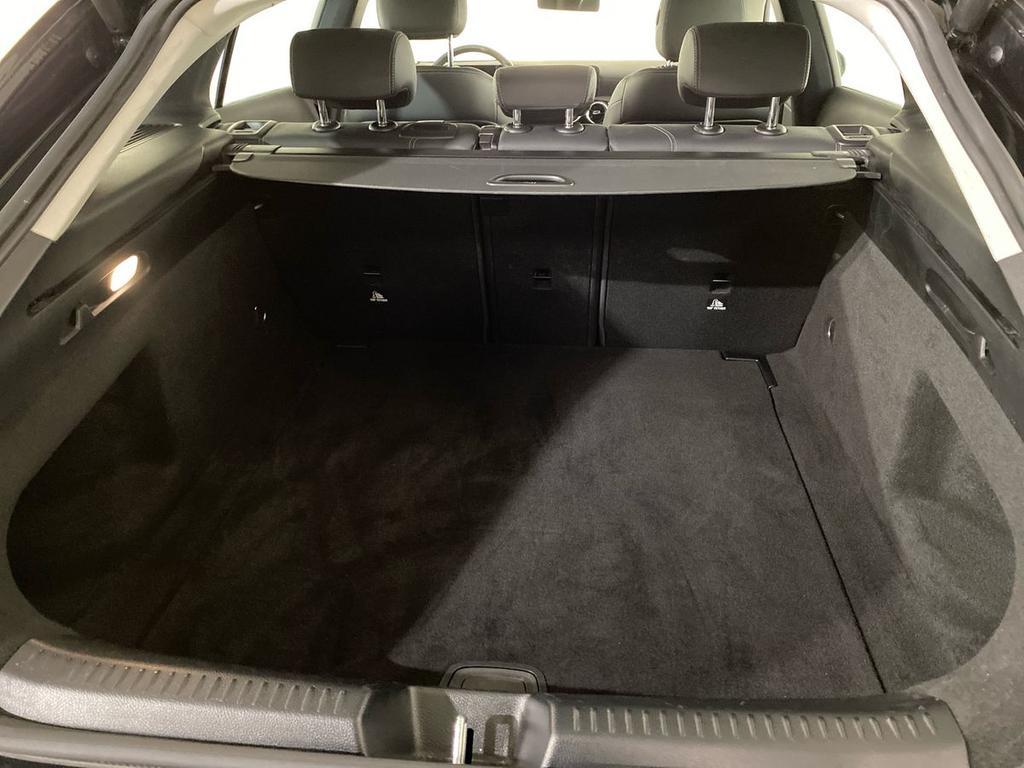 CLA Shooting Brake 180 d Advanced auto - Certified