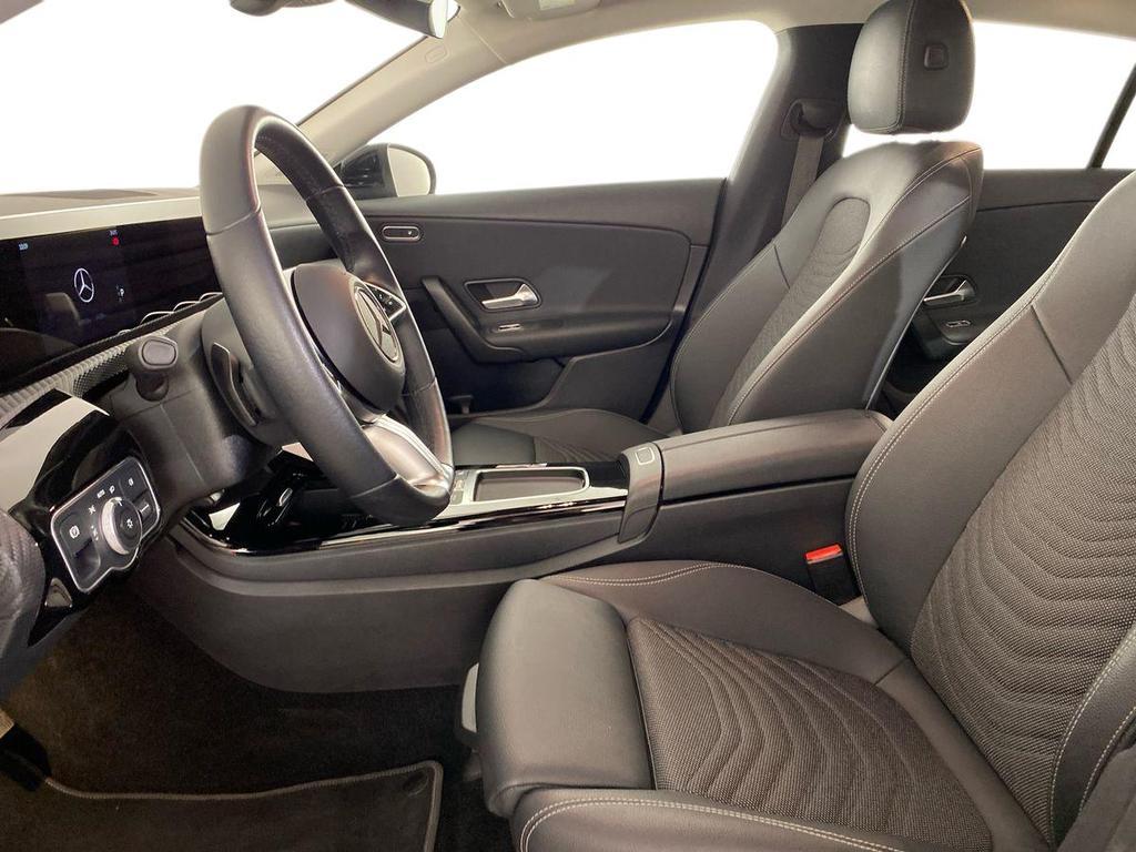 CLA Shooting Brake 180 d Advanced auto - Certified