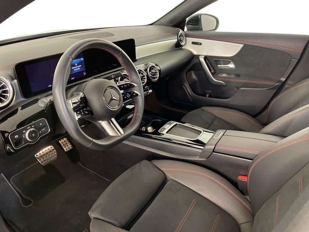 CLA Shooting Brake 200 d AMG Line Advanced Plus au - Certified