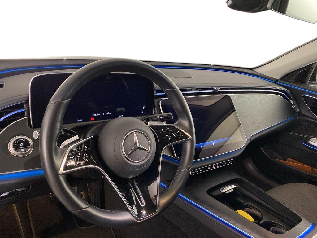 E SW 200 d Advanced auto - Certified