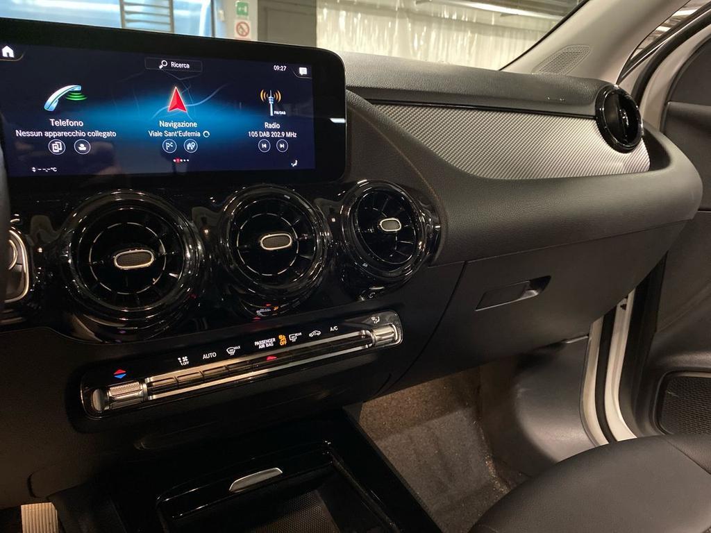GLA 180 d Business Extra auto - Certified