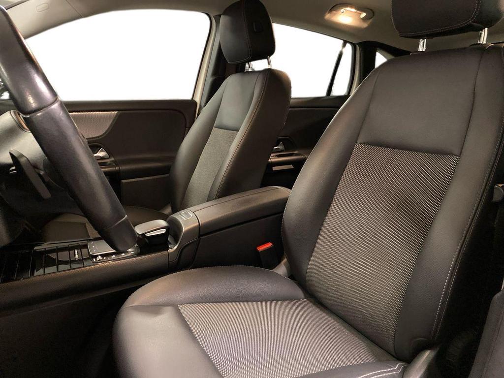 GLA 180 d Business Extra auto - Certified