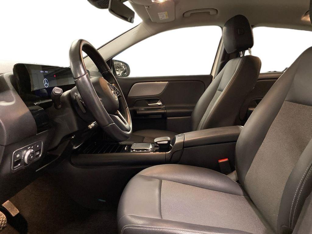 GLA 180 d Business Extra auto - Certified
