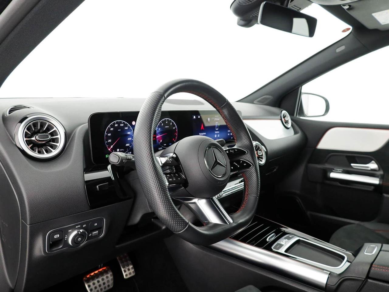 B 180 AMG Line Premium auto - Certified