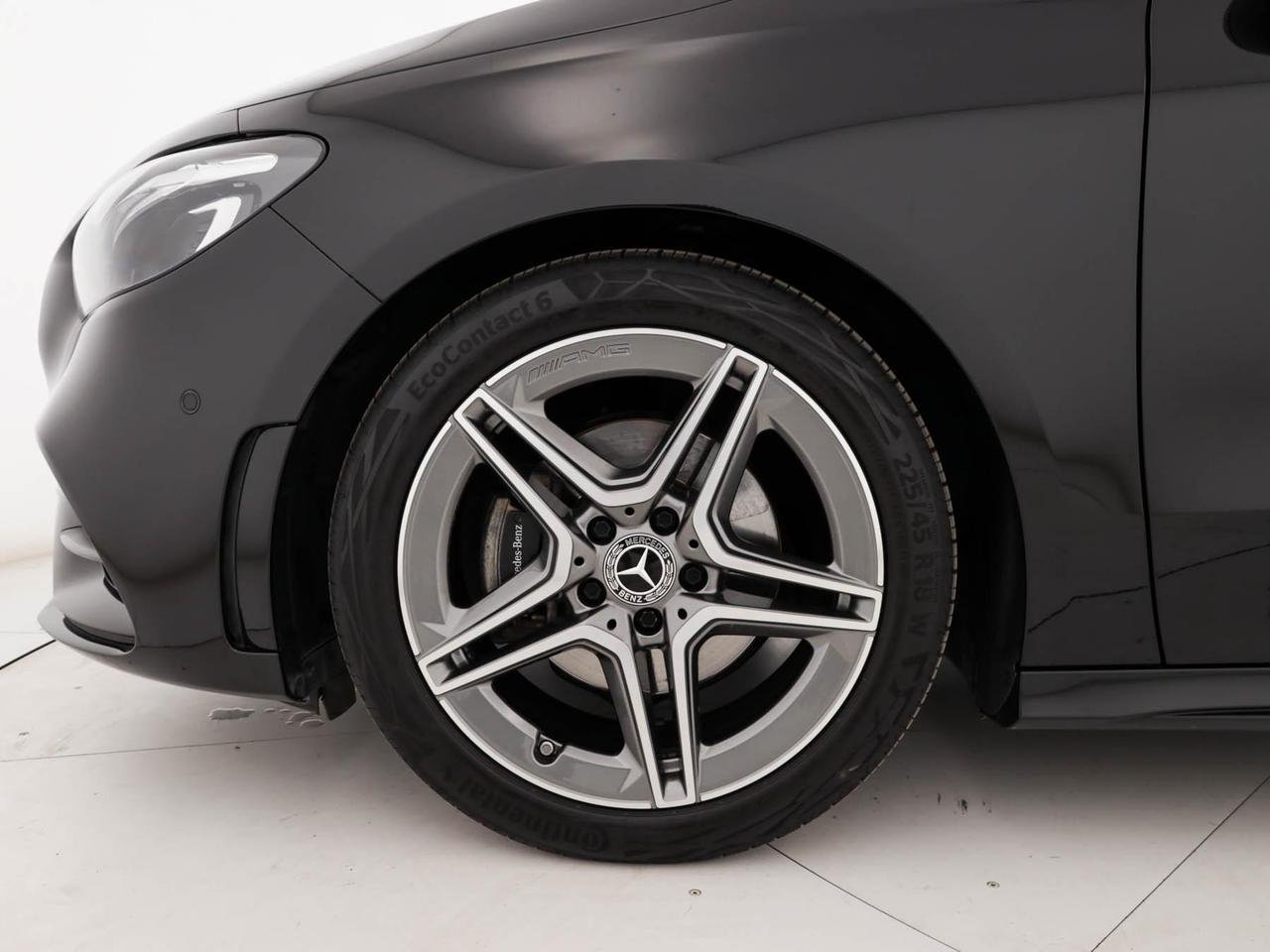 B 180 AMG Line Premium auto - Certified