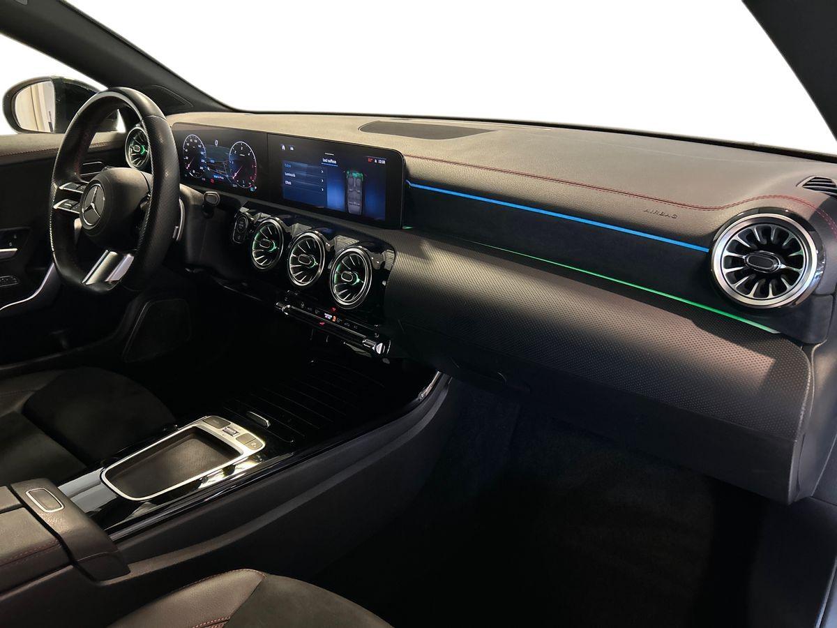 CLA Shooting Brake 200 d AMG Line Advanced Plus au - Certified