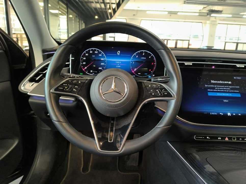 E SW 200 d Advanced auto - Certified