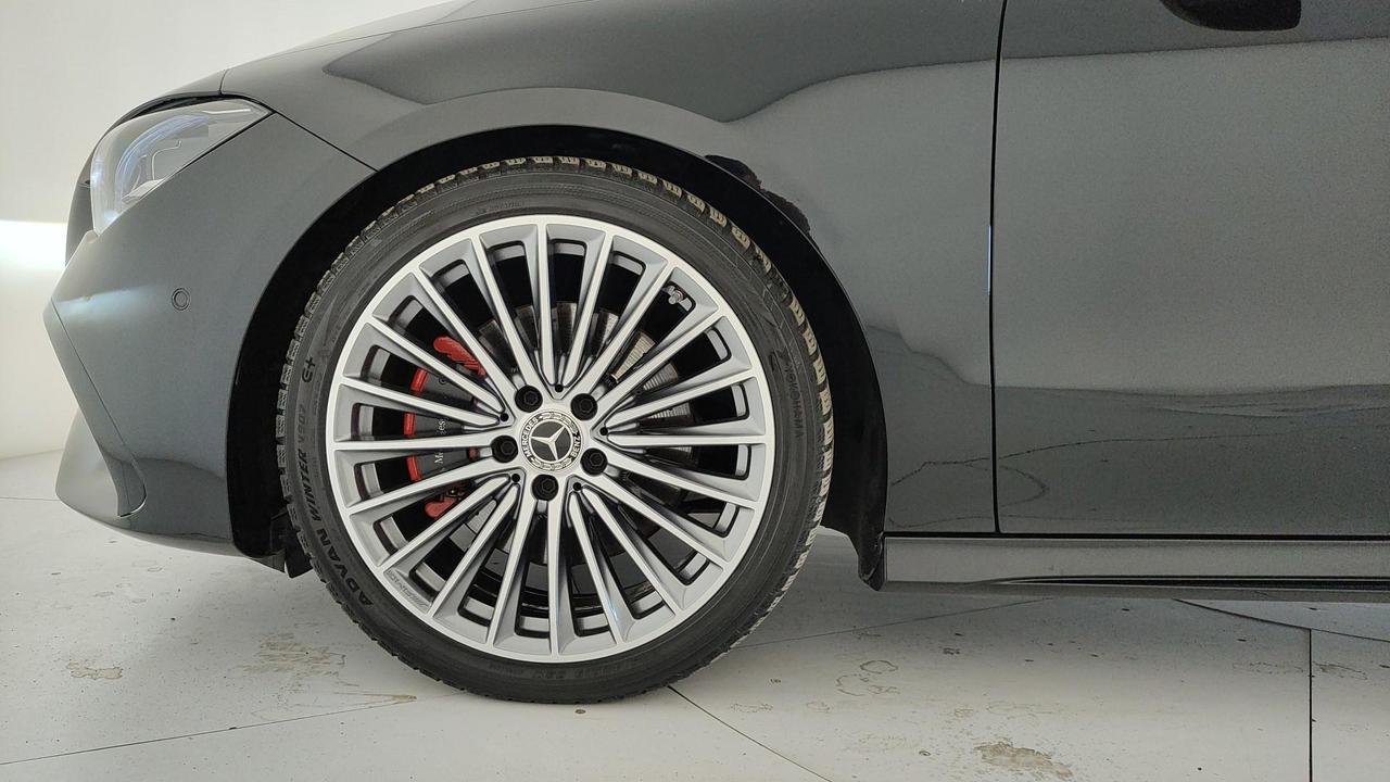 CLA Shooting Brake 200 d AMG Line Advanced Plus au - Certified