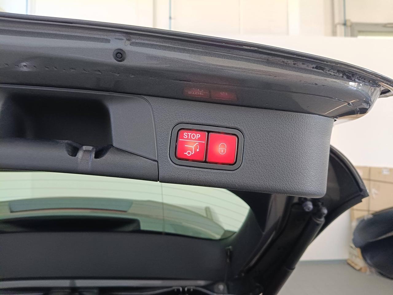 B 180 Progressive Advanced Plus auto - Certified