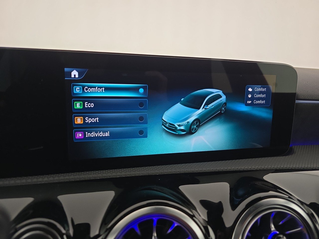A 180 d AMG Line Advanced Plus auto - Certified