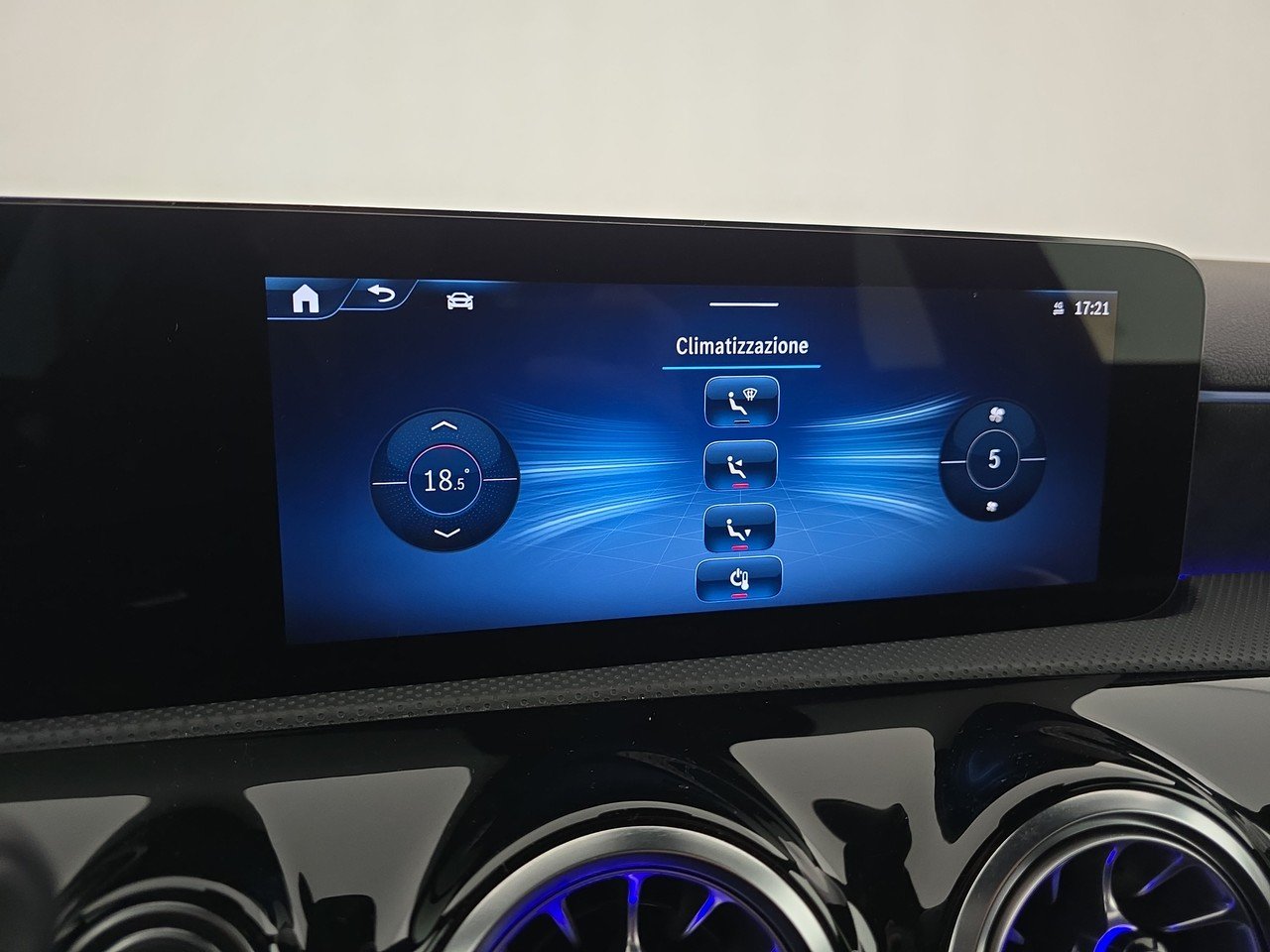 A 180 d AMG Line Advanced Plus auto - Certified