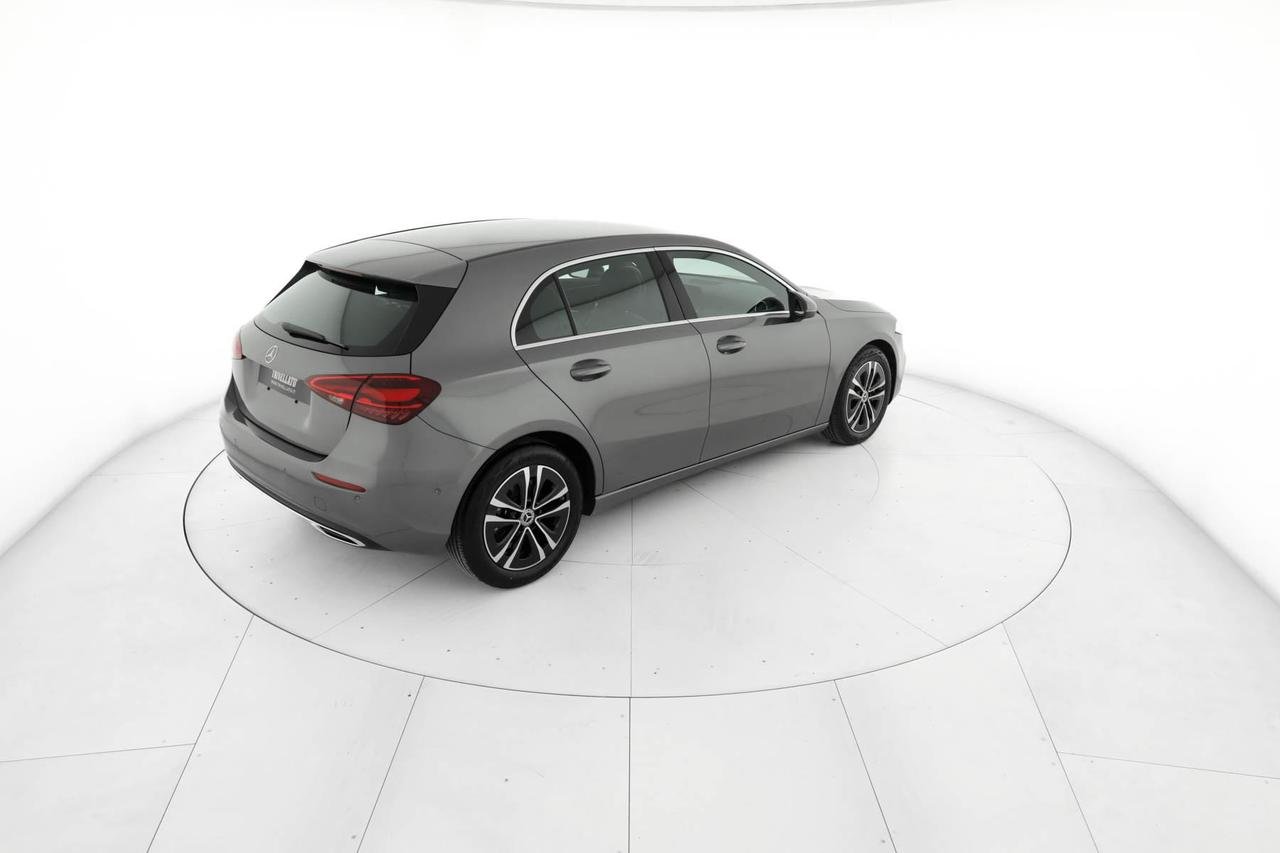 A 180 d Progressive Advanced auto - Certified
