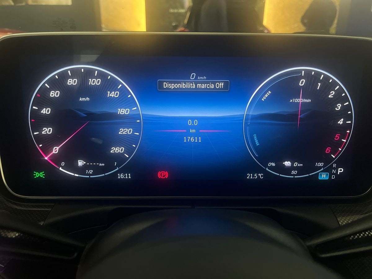 C SW 300 de phev Travel Edition 4matic auto - Certified