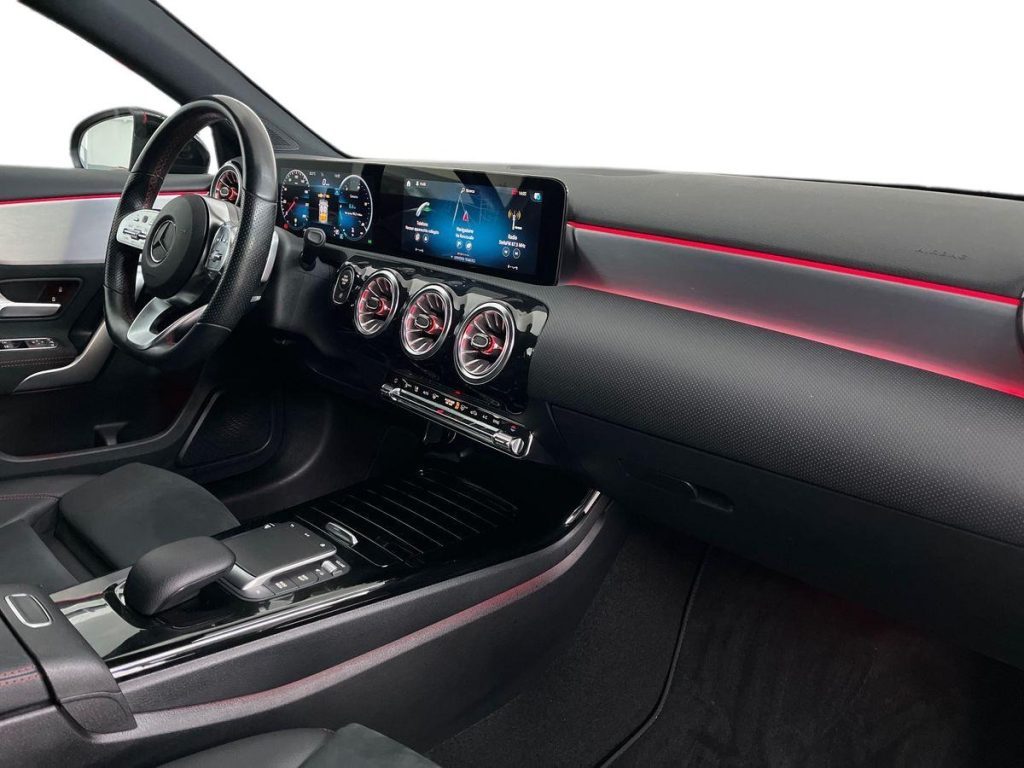 A 180 Premium auto - Certified