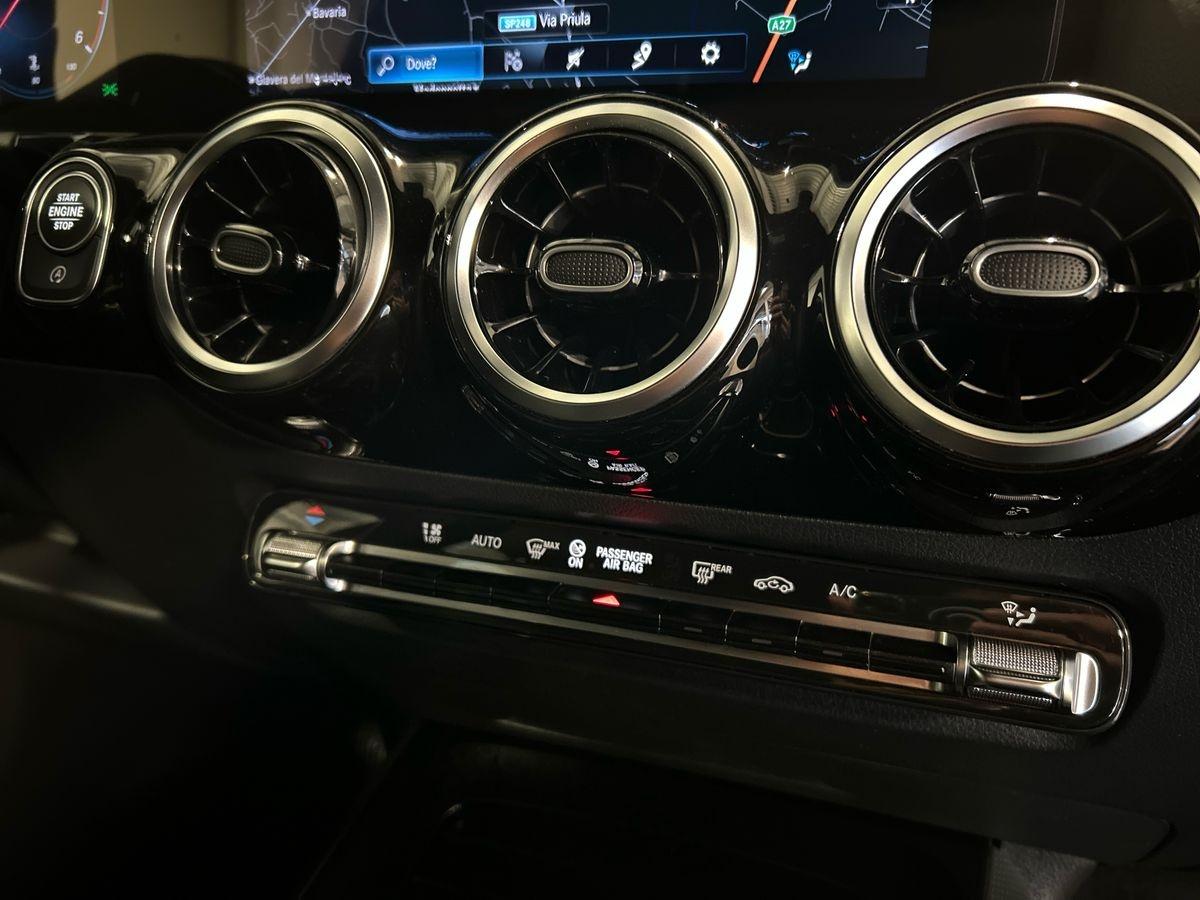 GLA 180 d Sport auto - Certified