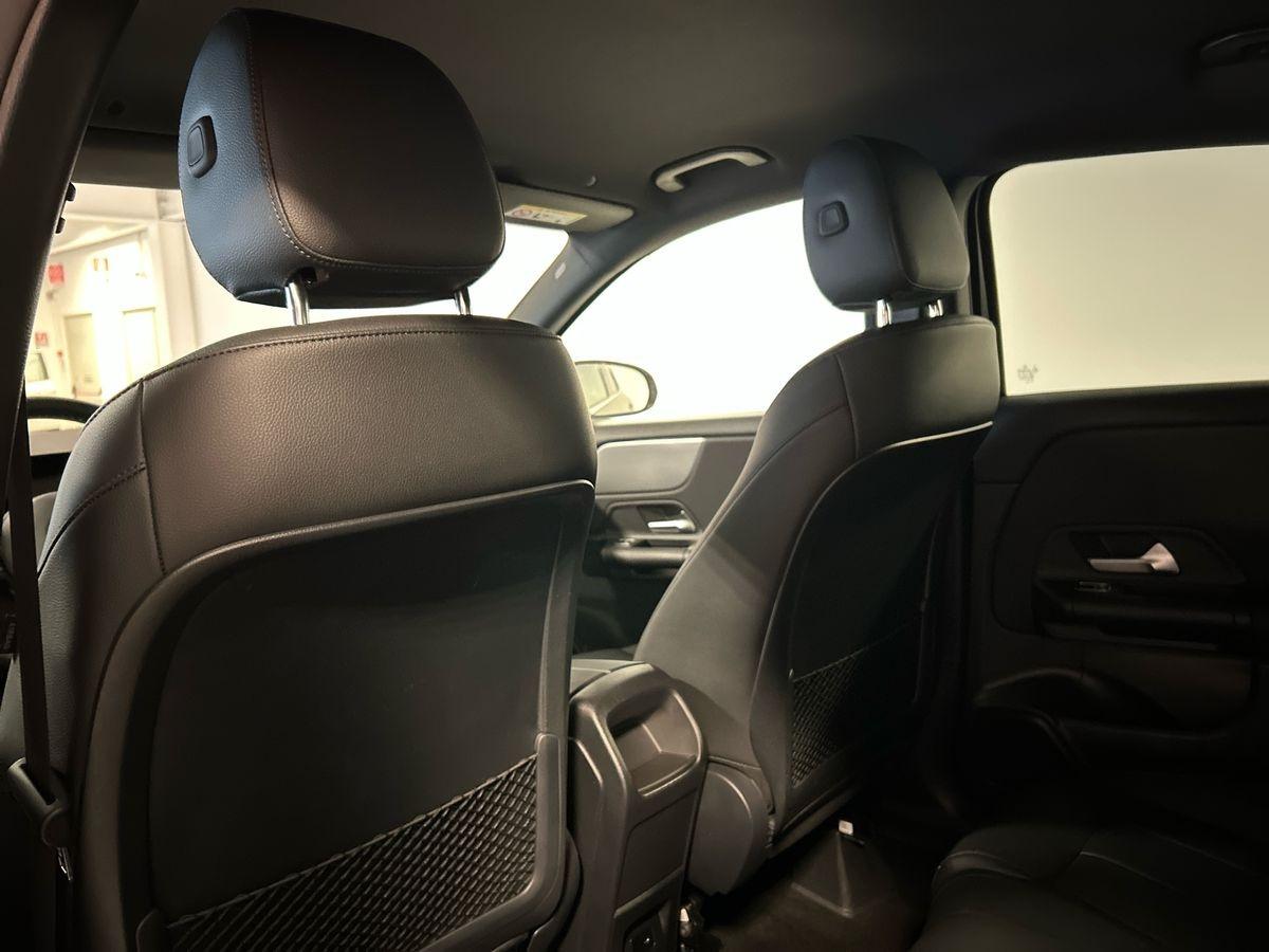 GLA 180 d Sport auto - Certified