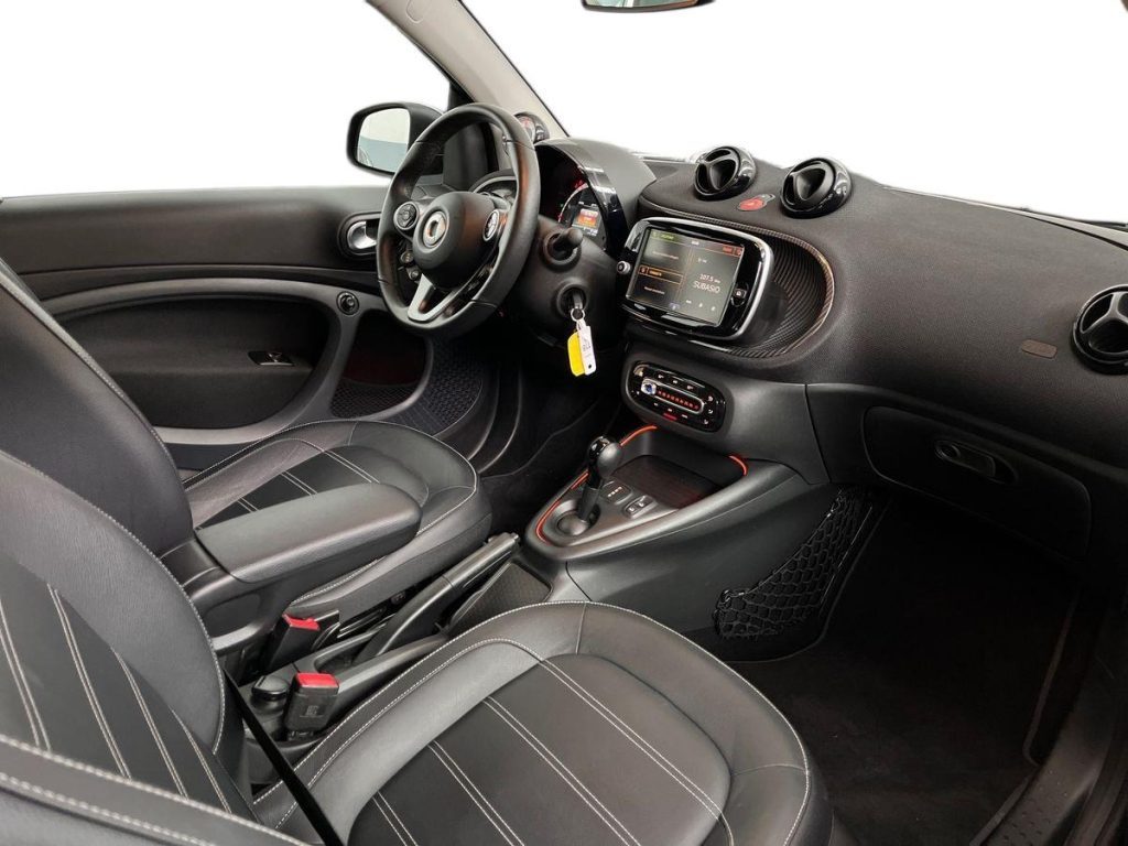 Fortwo Cabrio eq suitered 4,6kW - Certified