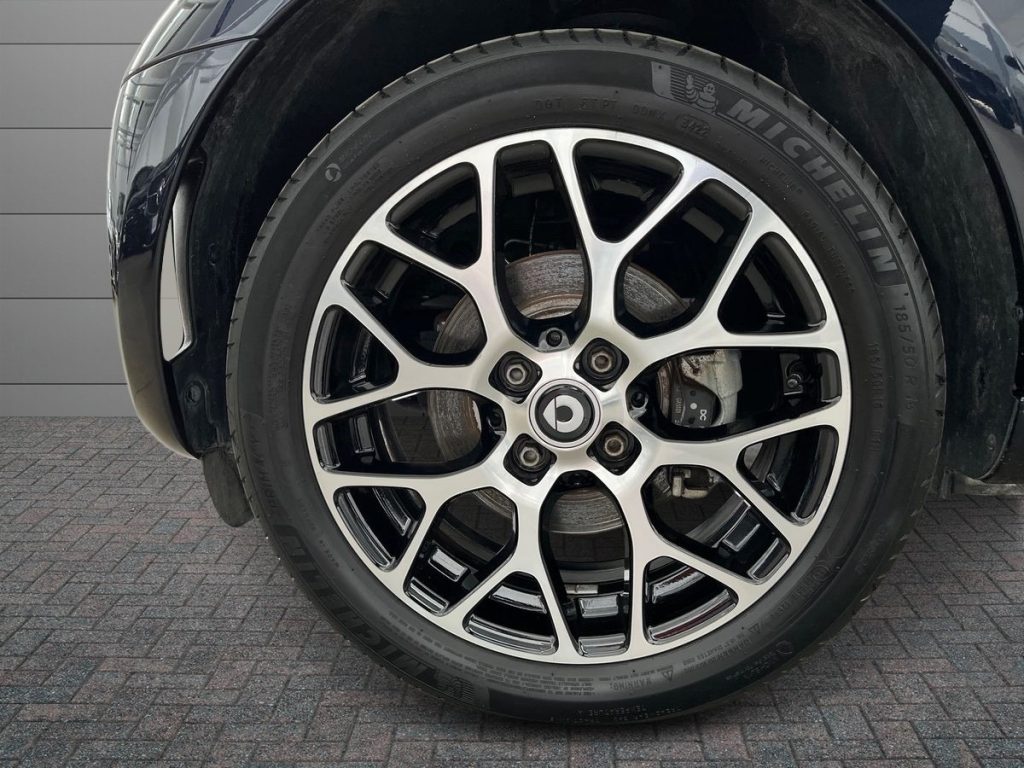 Fortwo Cabrio eq suitered 4,6kW - Certified